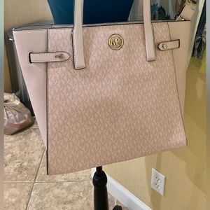 Michael Kors bag